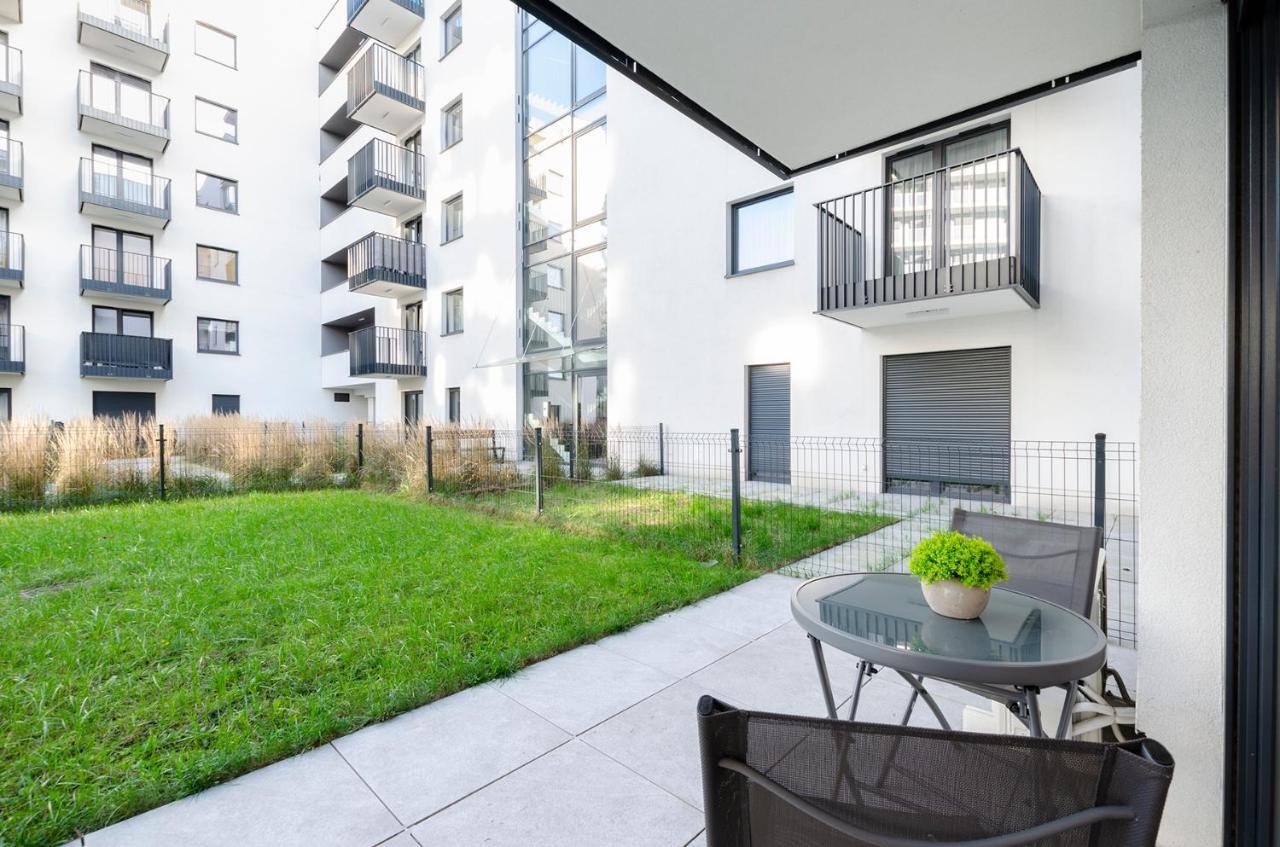 Sky Home- Rose Apartament -Manufaktura, Bezplatny Parking, Klima, Dostep Na Kod Łódź Eksteriør billede